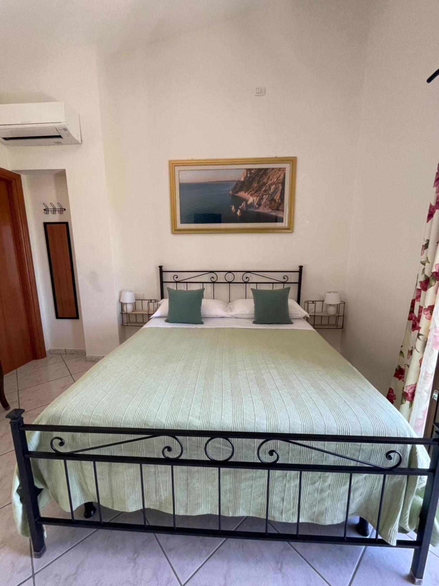 Arra Camere Sirolo - Rooms & Suite Eksteriør billede